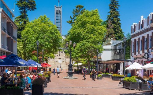 191630-upper-trafalgar-street-dining__FocusFillMaxWyItMC4yMiIsIjAuMDMiLDI4ODAsMTgwMF0